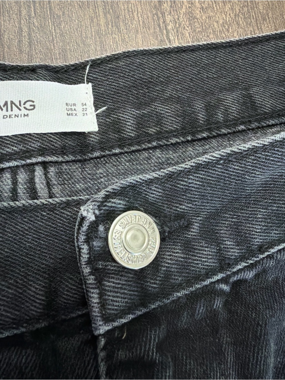 MNG shorts plus size - Picture 4 of 4
